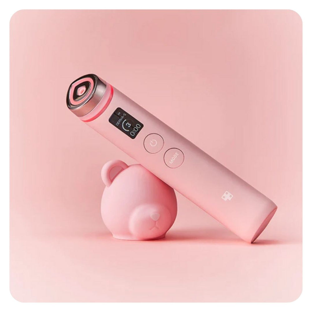 Medicube Booster Pro Pink Bear Head Case